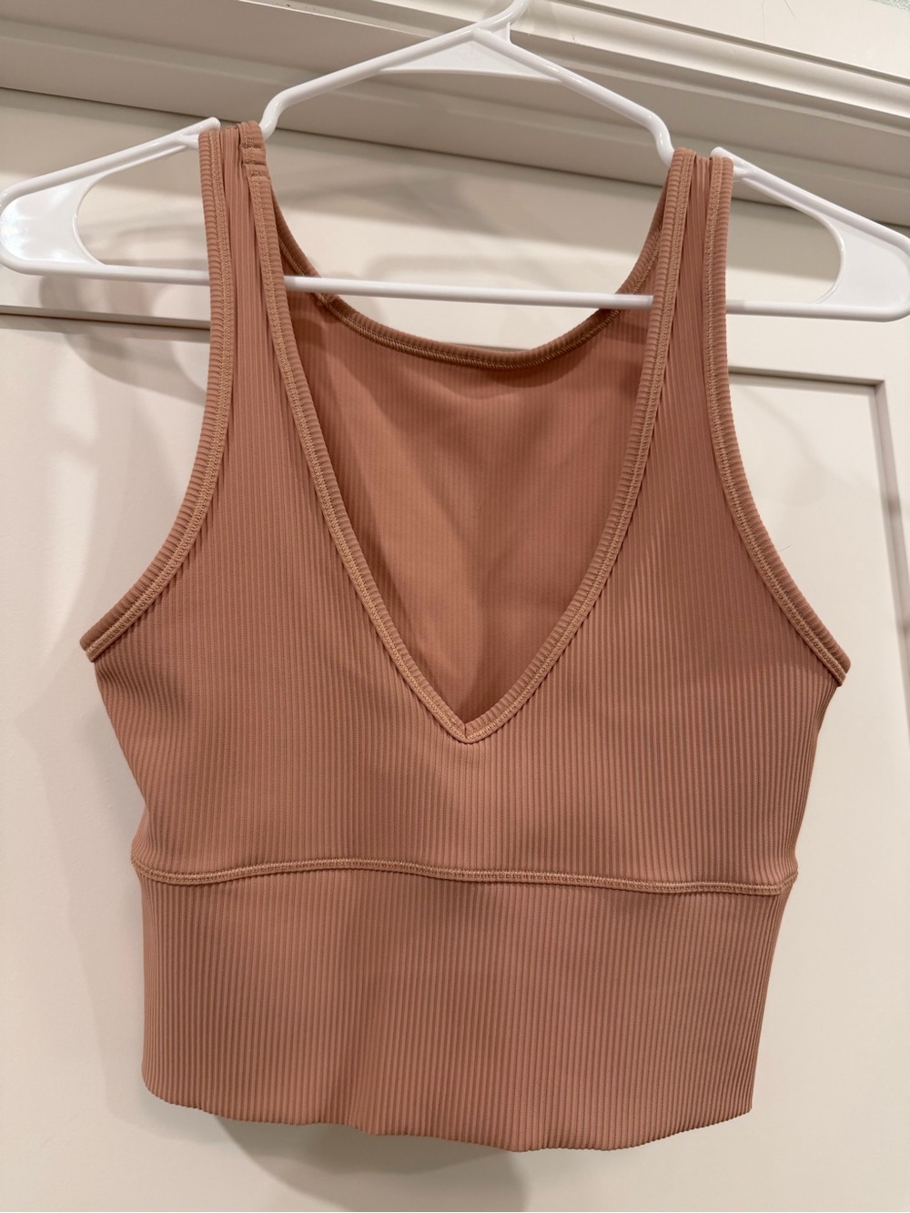 lululemon Women’s Power Pivot Ribbed V-Neck Crop Tank Top Mauve Size 6